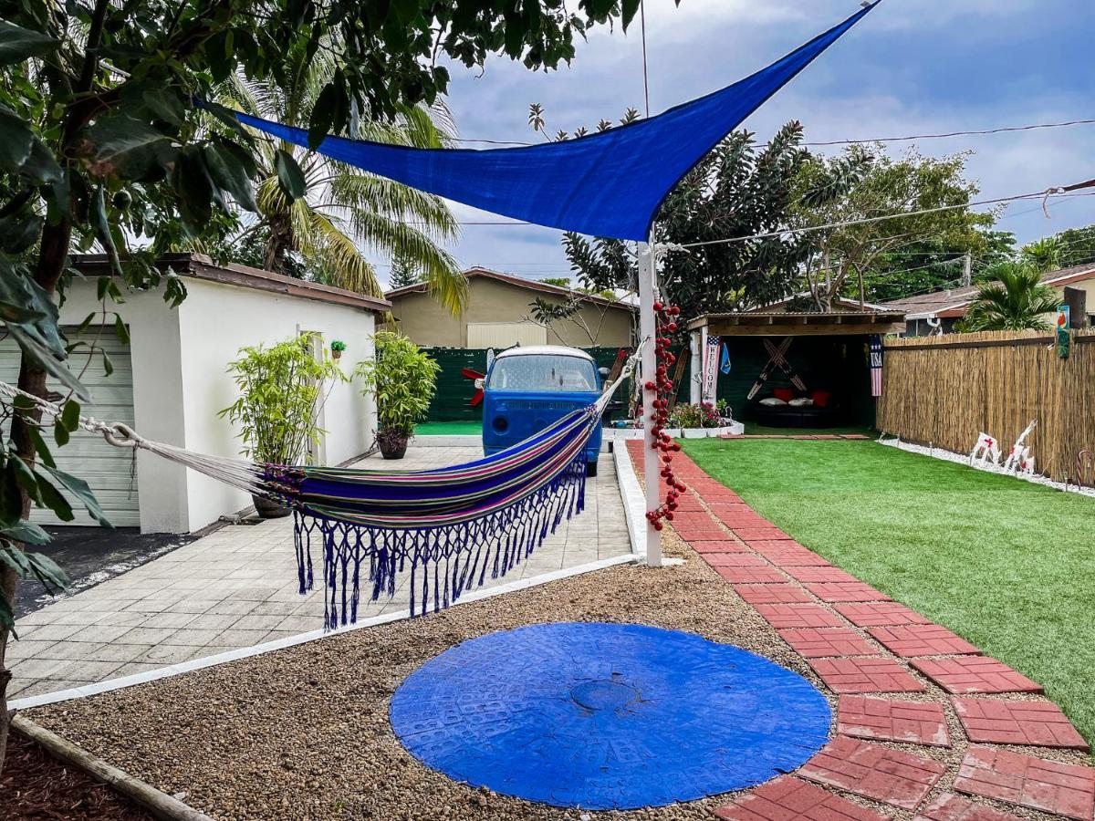 Hammocks & Mini-Golf! 10 Mins From Beach! Hollywood Kültér fotó